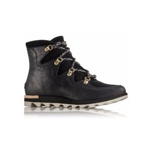 Sorel Sneakchic Alpine (black) winter shoes